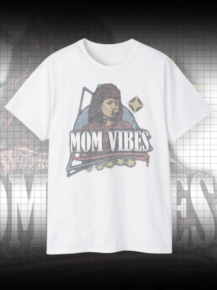 MOM VIBES | PEGGY BUNDY | T-SHIRT - DRAMAMONKS